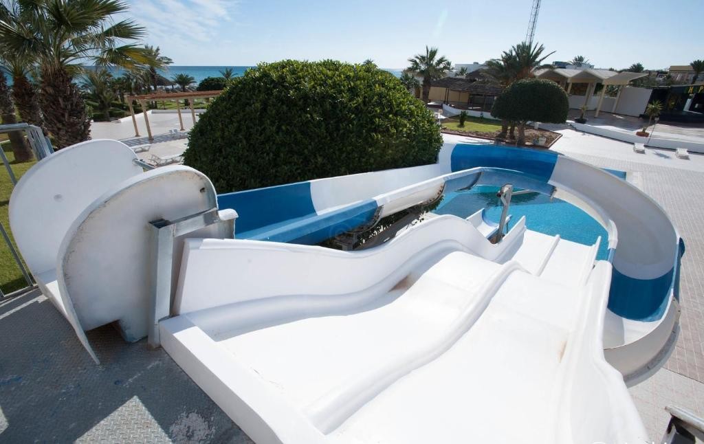 Thapsus Beach Resort