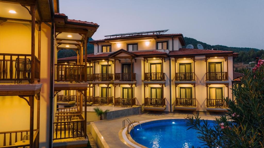 Настаняване в MARVELOUS HOTEL SARIGERME, Мармарис, Турция