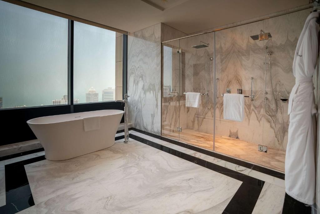 Waldorf Astoria Doha West Bay