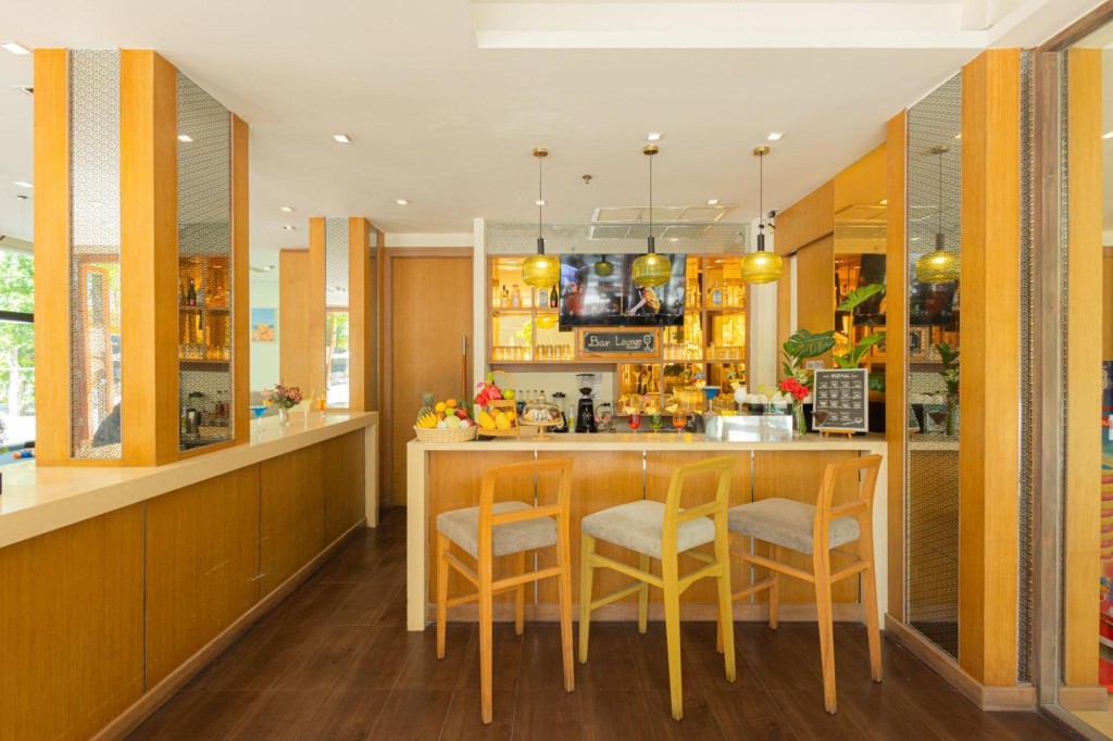 Ashlee Plaza Patong Hotel & Spa