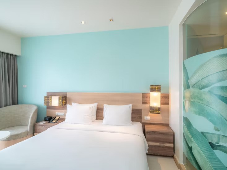 Holiday Inn Express Phuket Patong Beach Central