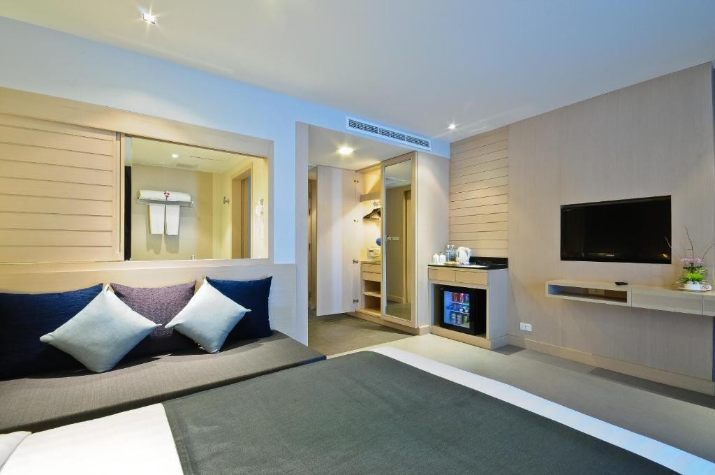 Ashlee Heights Hotel & Suites