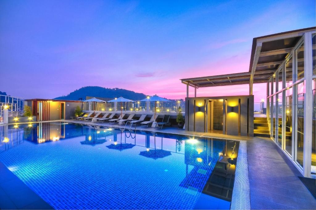 Ashlee Heights Hotel & Suites