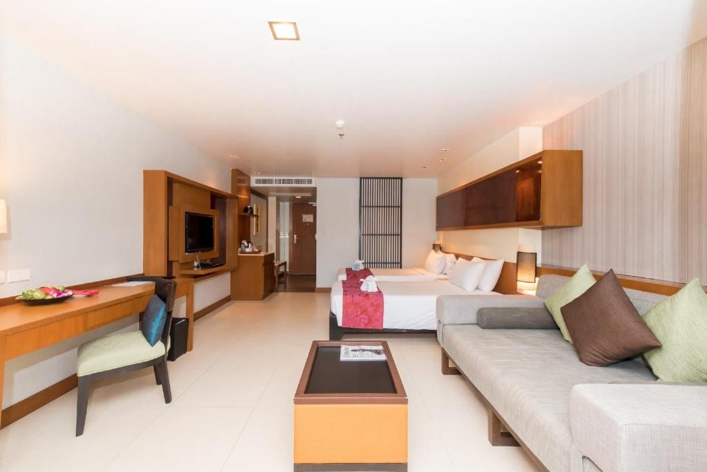 Ashlee Hub Hotel Patong