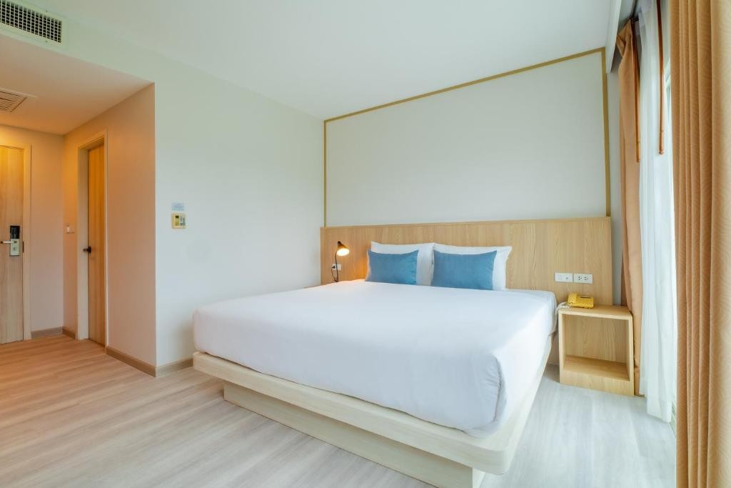 Bauman Casa Beach Resort