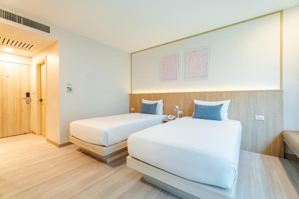 Bauman Casa Beach Resort