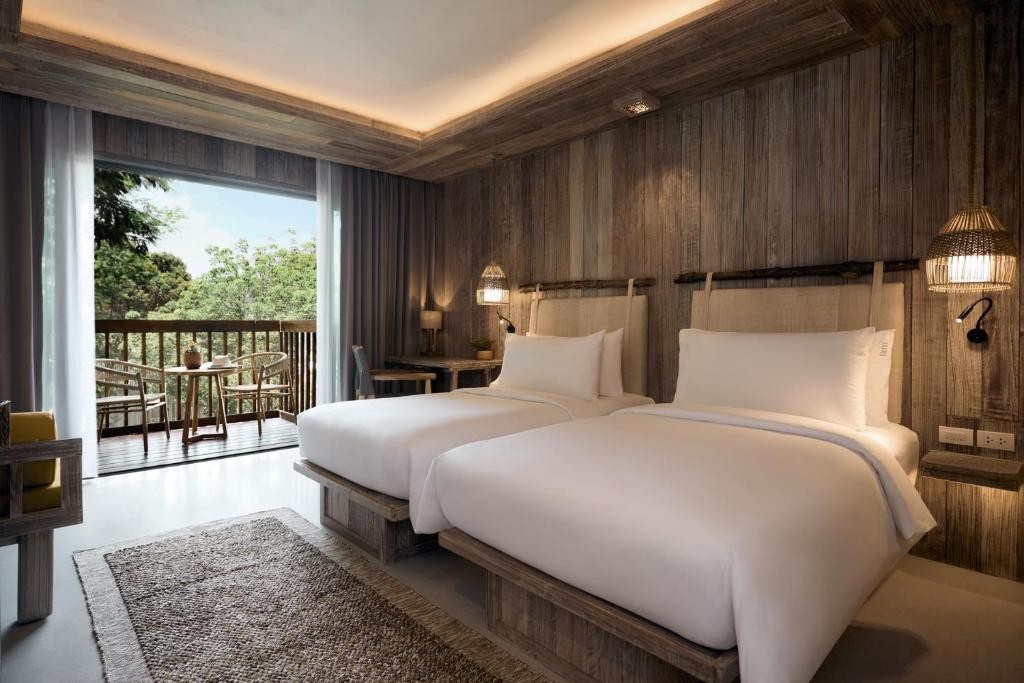 Dinso Resort & Villas Phuket Vignette Collection