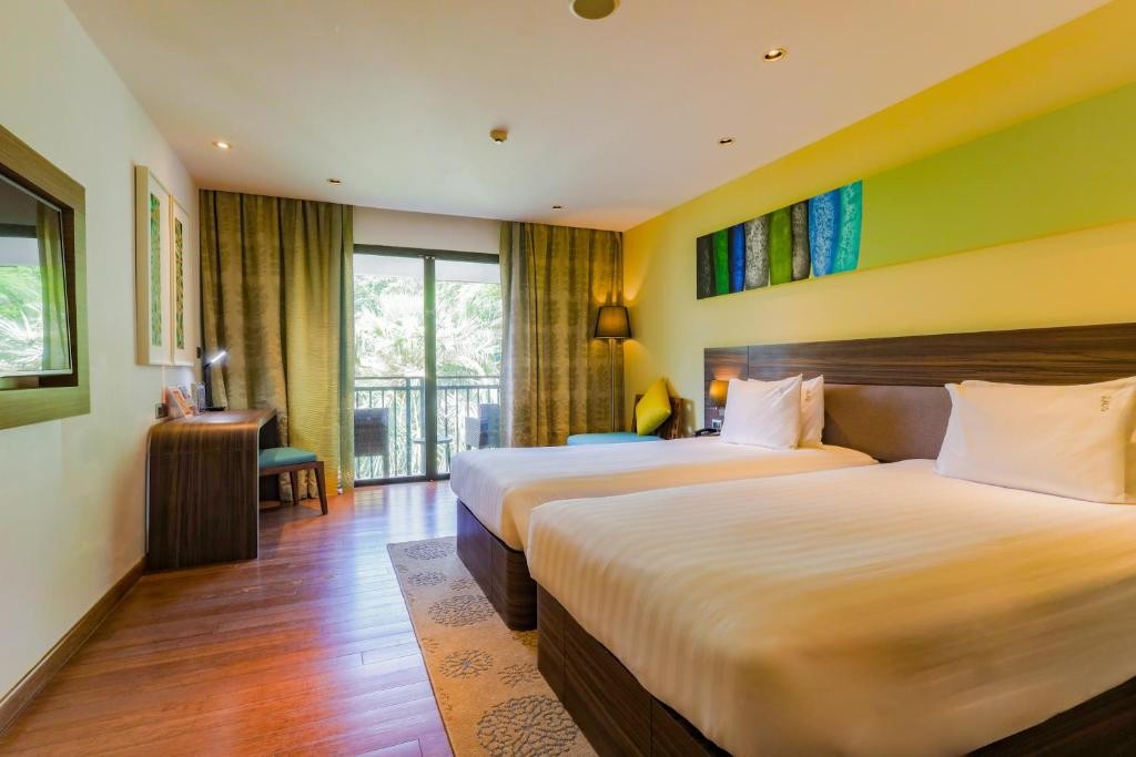 Holiday Inn Resort Phuket Karon Beach