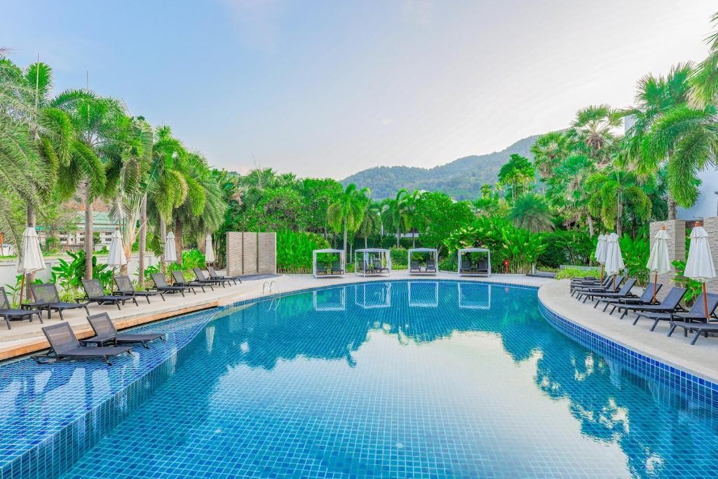 Holiday Inn Resort Phuket Karon Beach