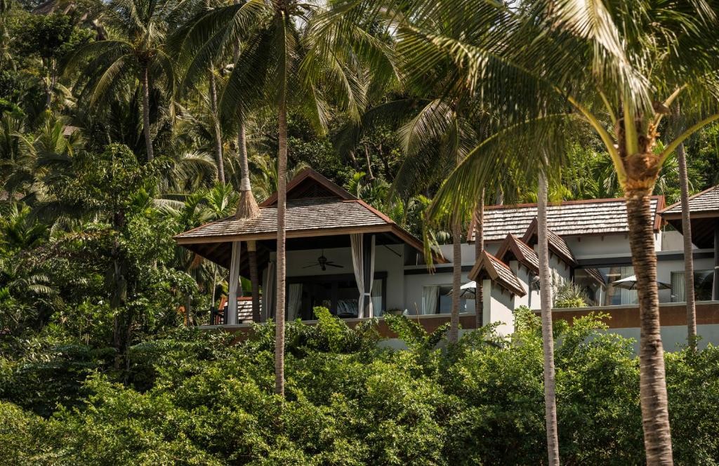 FOUR SEASONS KOH SAMUI