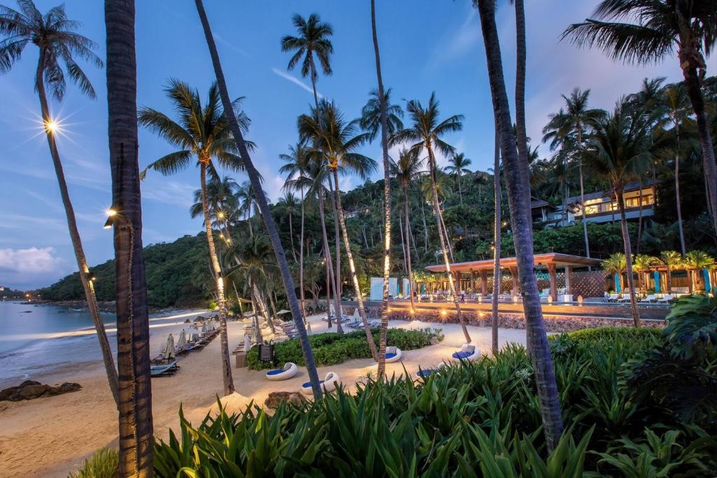 FOUR SEASONS KOH SAMUI