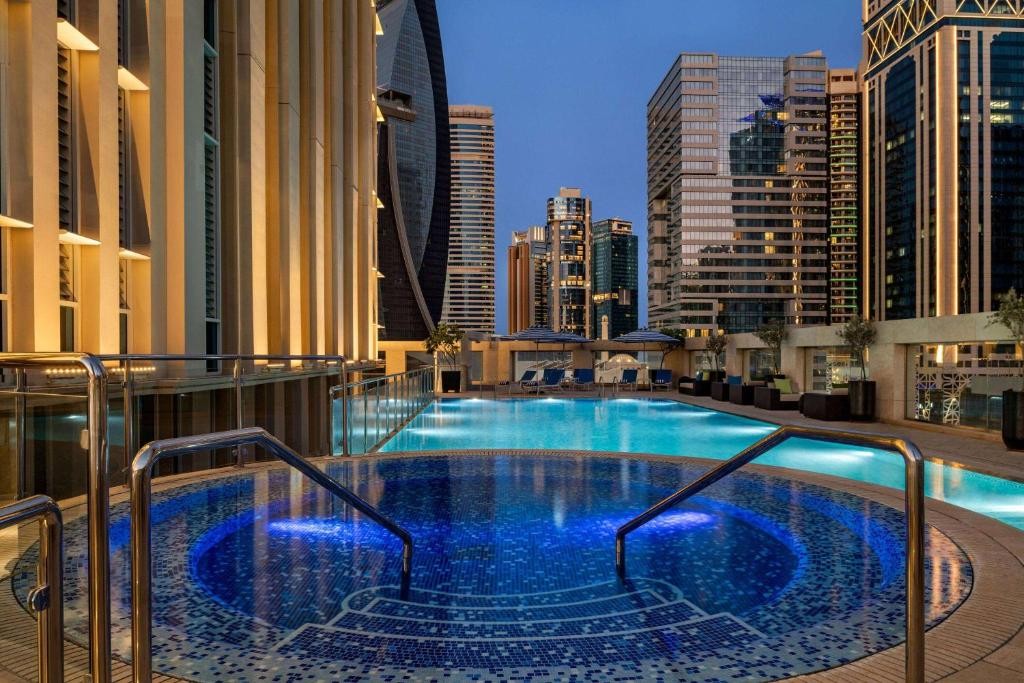Wyndham Grand Doha West Bay Beach