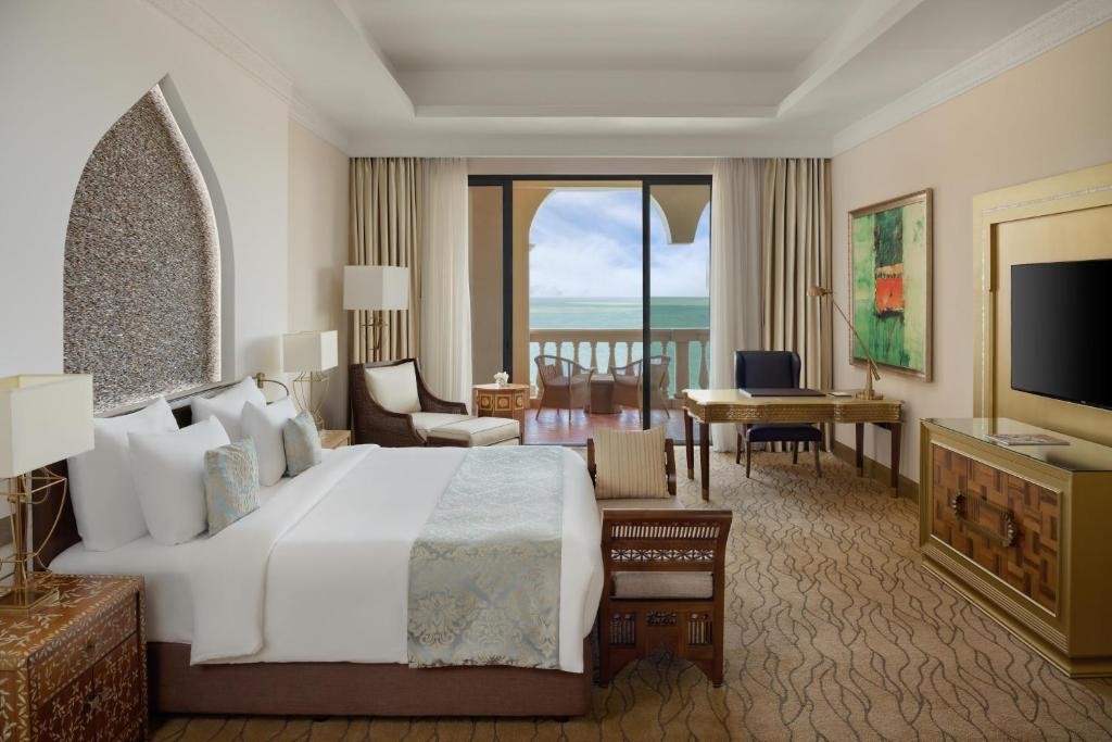 Marsa Malaz Kempinski, The Pearl