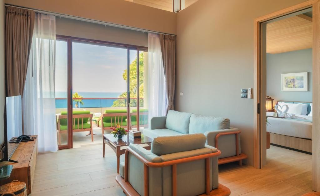 Ayara Kamala Resort & Spa
