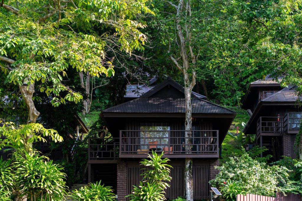 Baan Krating Phuket Resort