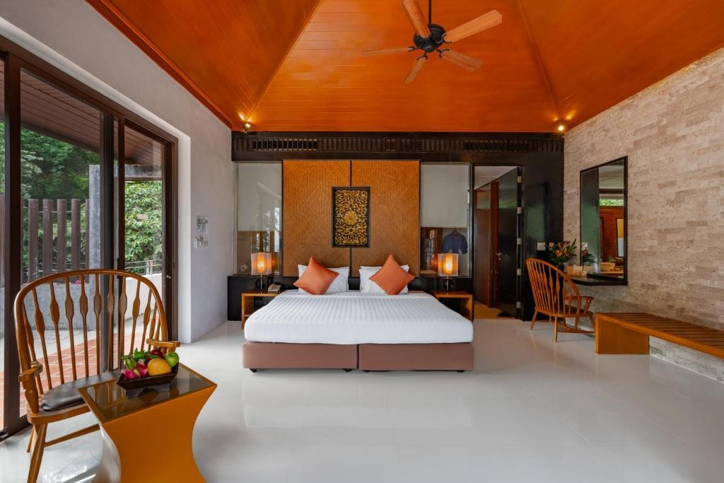 Baan Krating Phuket Resort
