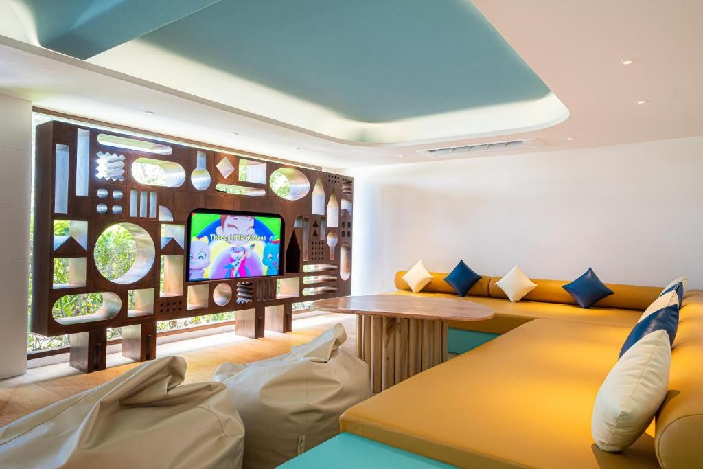 Barcelo Coconut Island