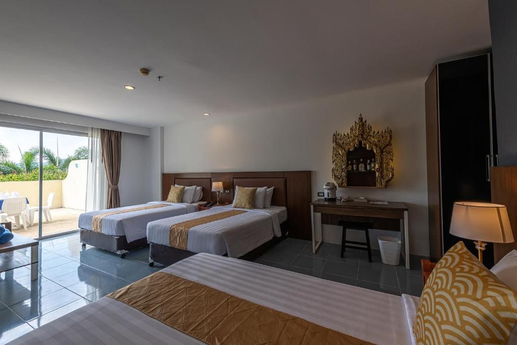 Blue Beach Grand Resort & Spa