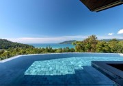 Crest Resort & Pool Villas