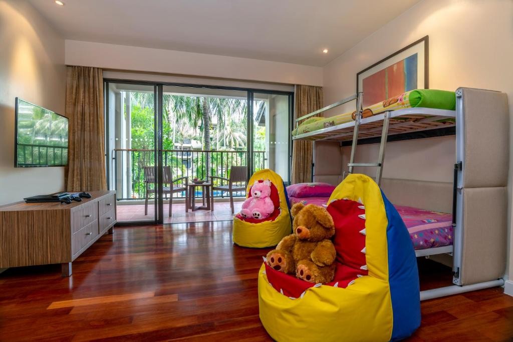 Holiday Inn Resort Phuket Surin Beach