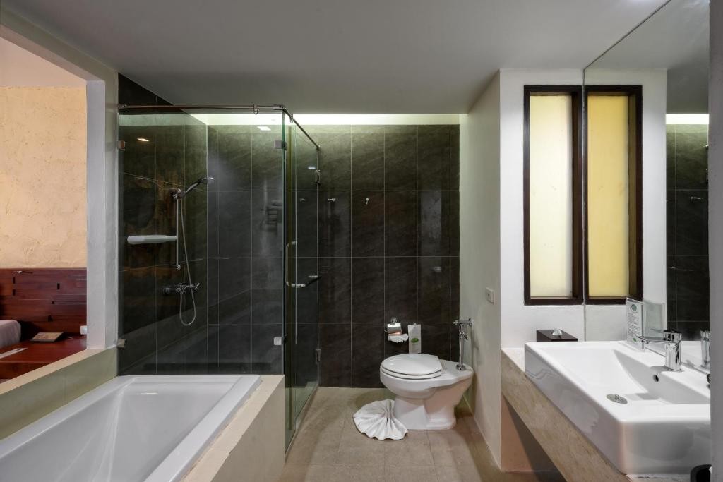 Karon Phunaka Resort