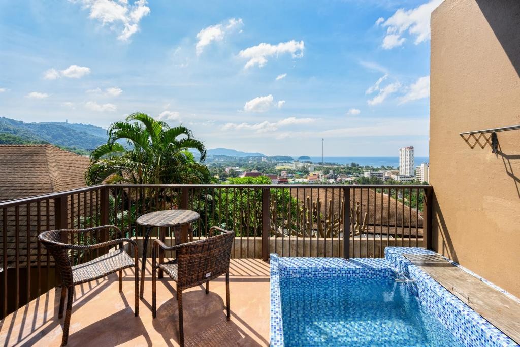 Karon Phunaka Resort