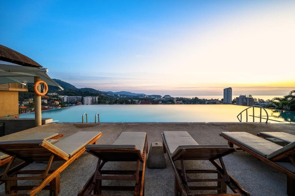 Karon Phunaka Resort