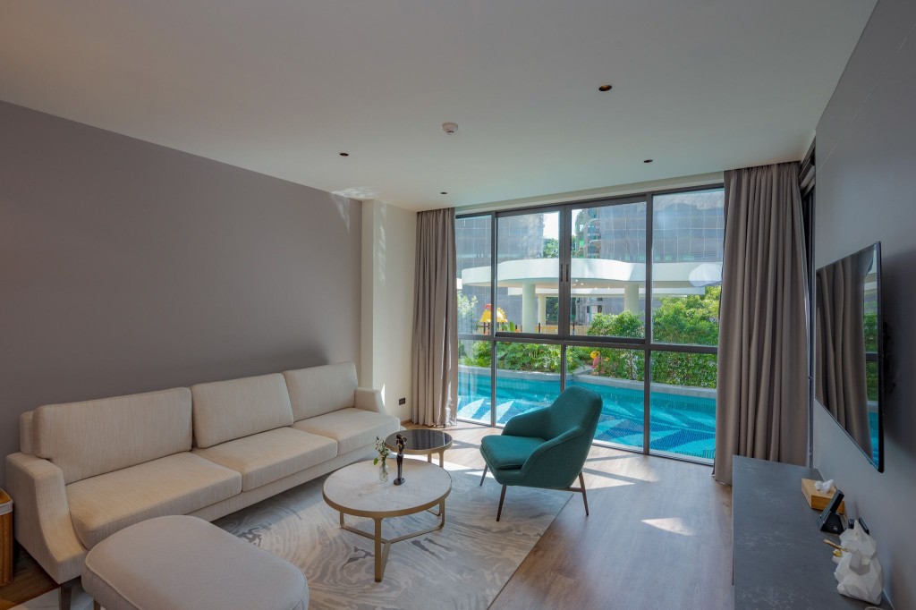 La Green Hotel & Residence