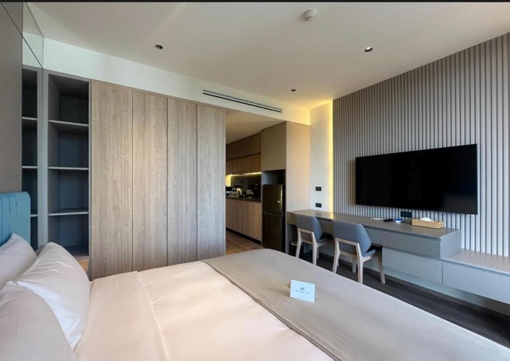 La Green Hotel & Residence