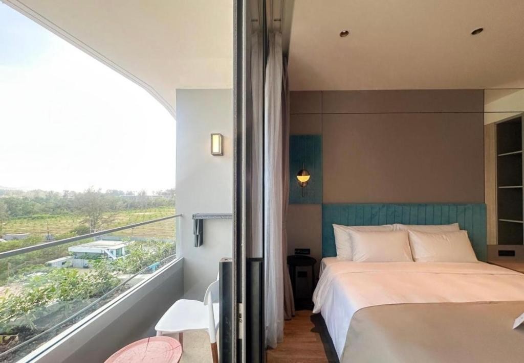 La Green Hotel & Residence