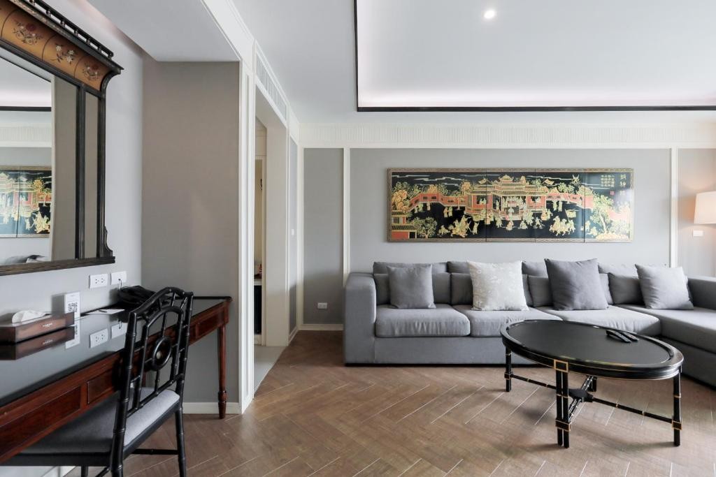 Marina Gallery Kacha Resort