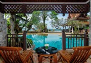 Thavorn Beach Village Resort