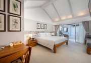Thavorn Beach Village Resort