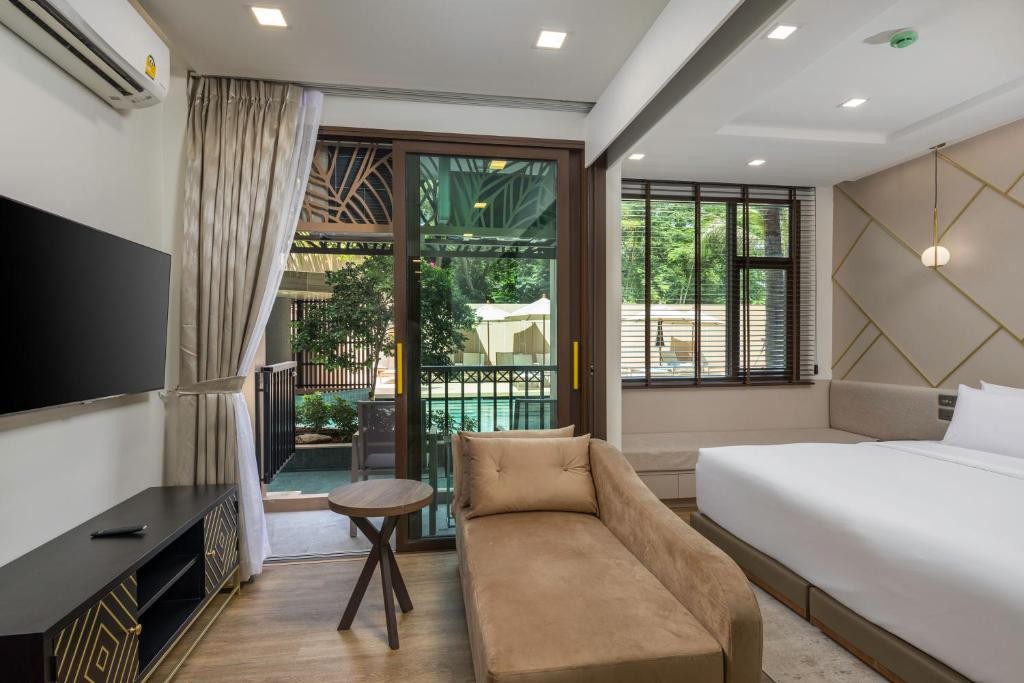 The Proud Karon Beach Phuket