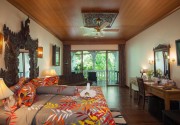 Tropica Bungalow Resort & Restaurant