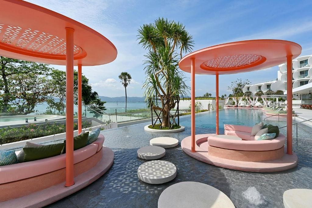 Veranda Resort Phuket Autograph Collection