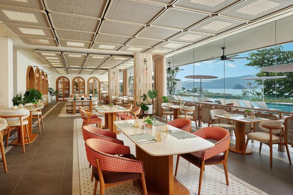 Veranda Resort Phuket Autograph Collection