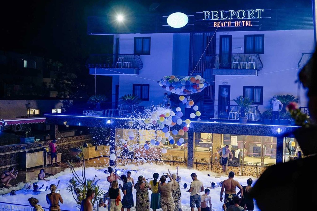 ALERIA BELPORT BEACH HOTEL