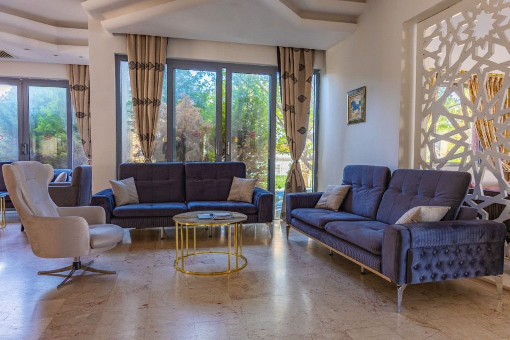 SENTINUS BEACH HOTEL