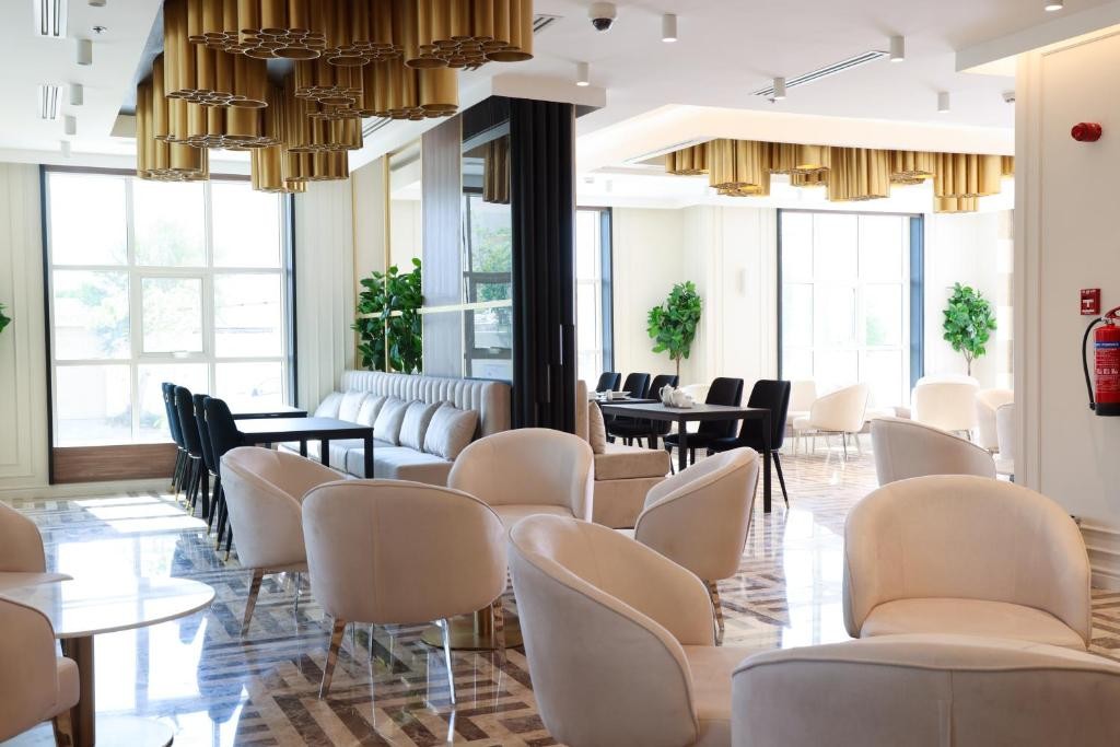 Abraj INN Royal Hotel