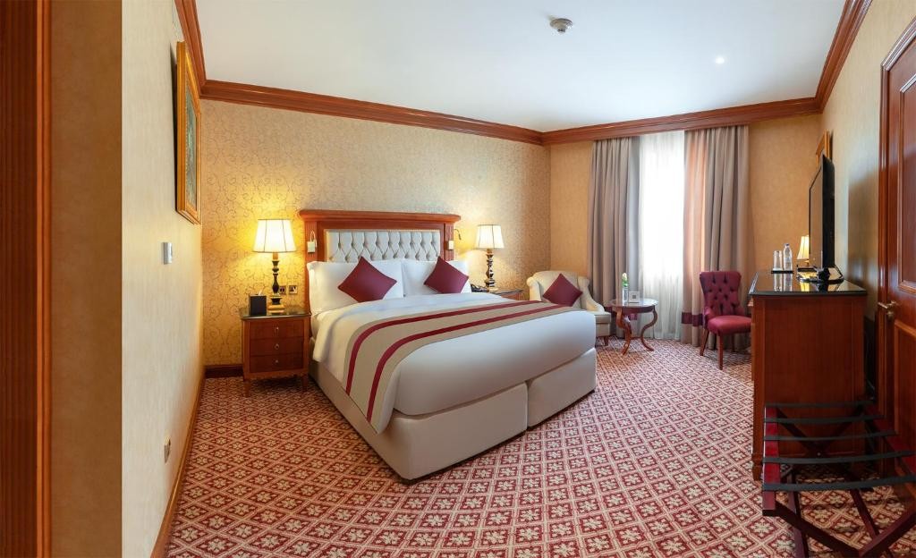 Al Aziziyah Boutique Hotel