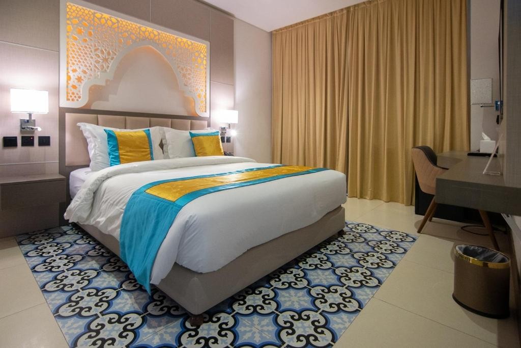 Central Inn Souq Waqif Hotel
