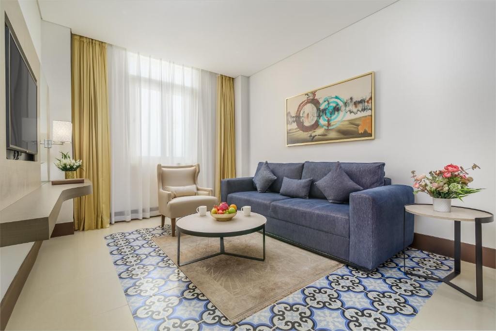 Central Inn Souq Waqif Hotel