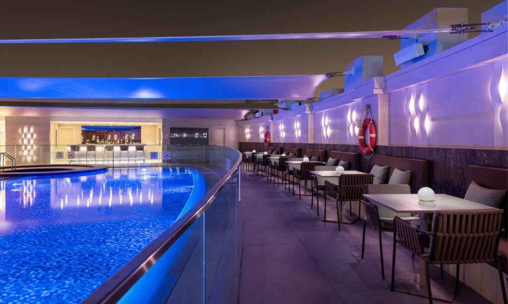 Crowne Plaza Doha - The Business Park