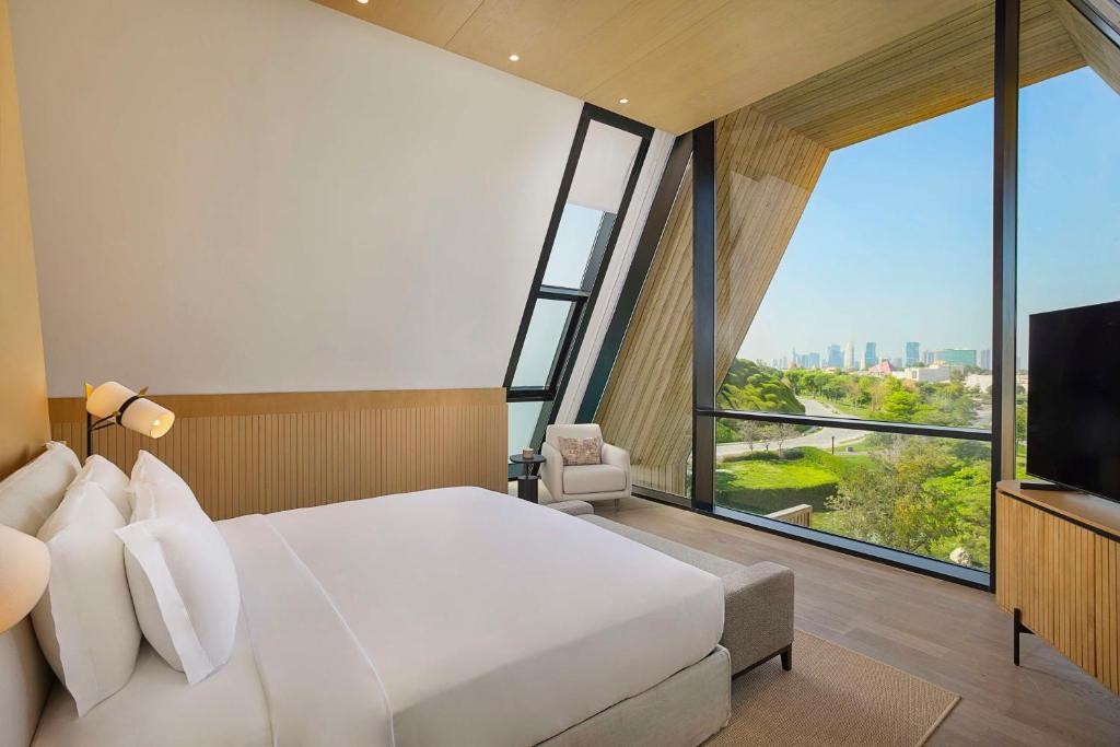 Katara Hills Doha, LXR Hotels and Resorts