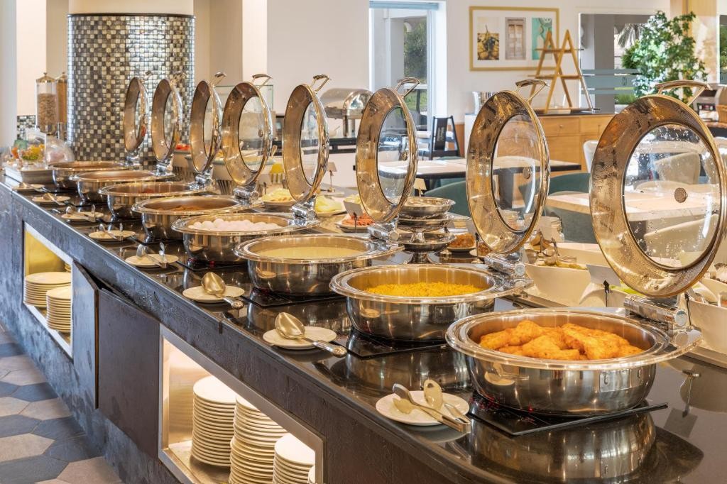 Sealine Beach, Al Murwab Resort