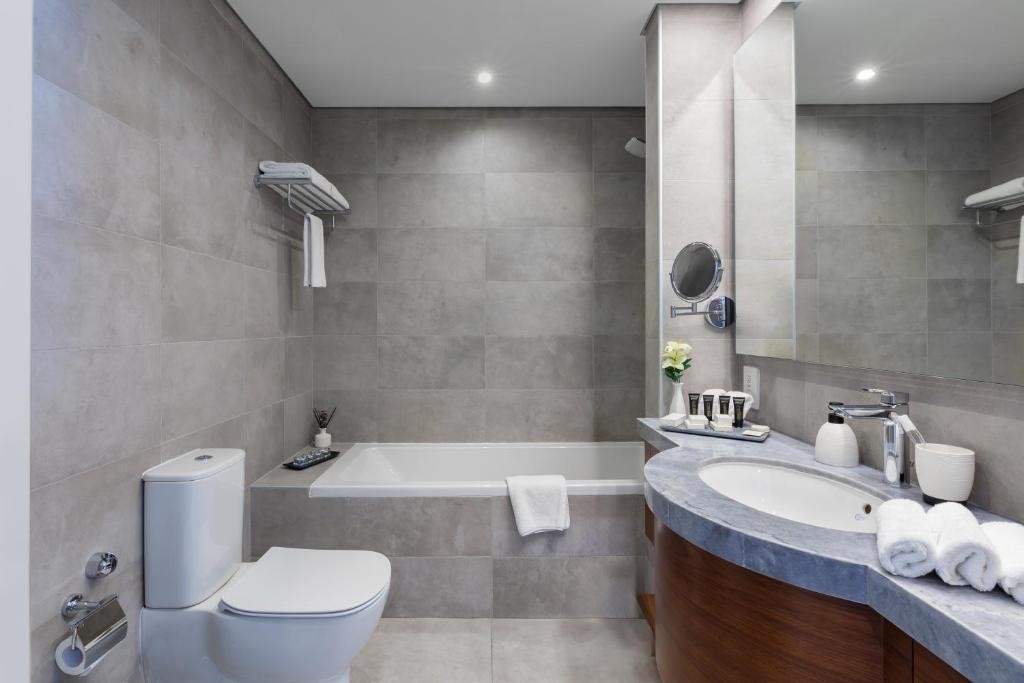 Somerset West Bay Doha