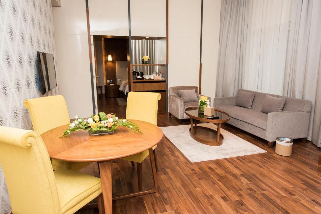 The Avenue, A Murwab Hotel