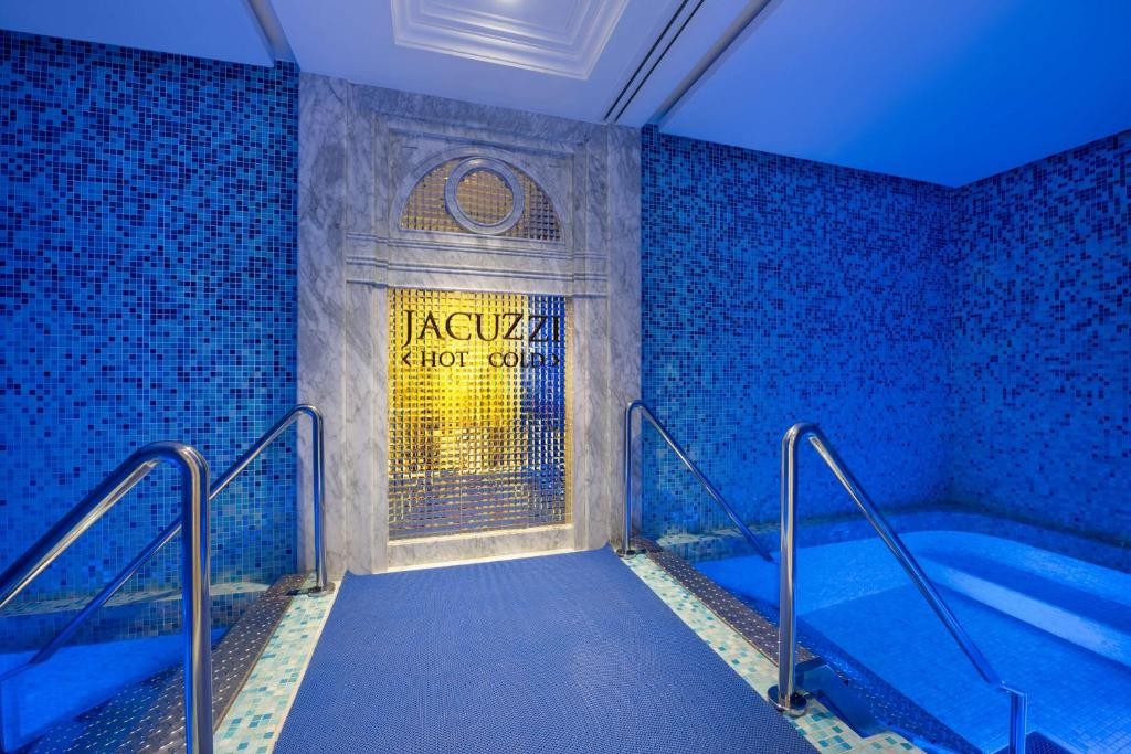 The Plaza Doha, LXR Hotels & Resorts