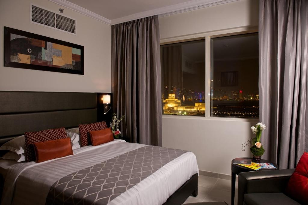 The Royal Riviera Hotel